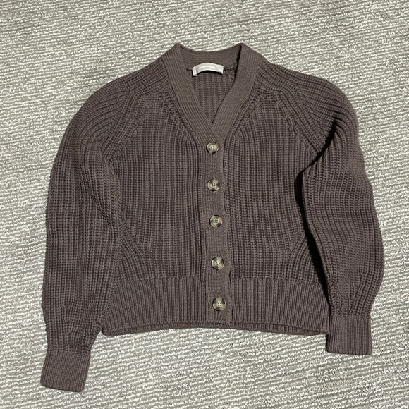 Everlane Sweaters - Everlane Chunky Cropped Cardigan Size XS